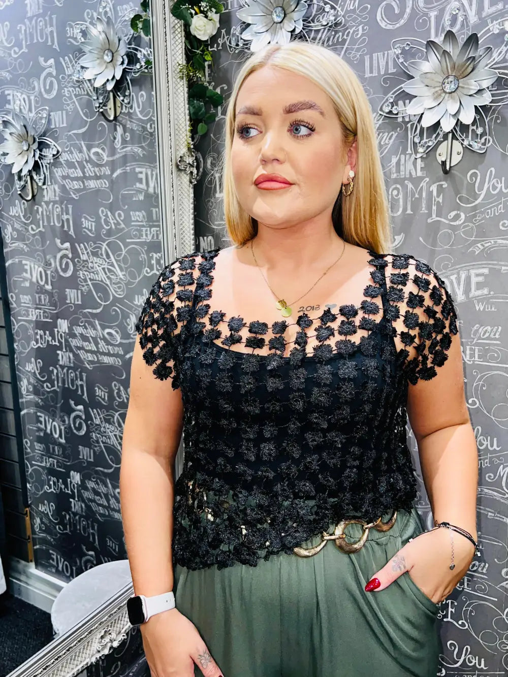 Florence Sleeveless Flower Top BLACK