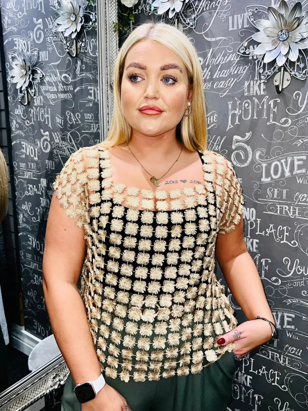 Florence Sleeveless Flower Top GOLD