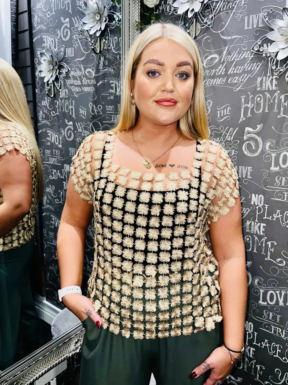 Florence Sleeveless Flower Top GOLD