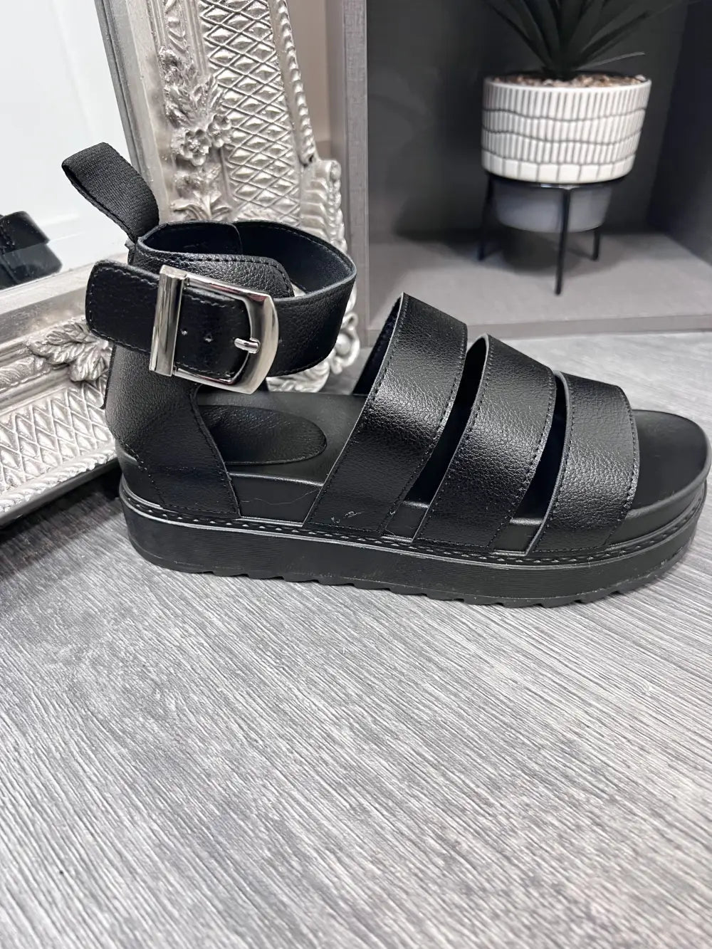 Gladiator Sandals BLACK - Footwear
