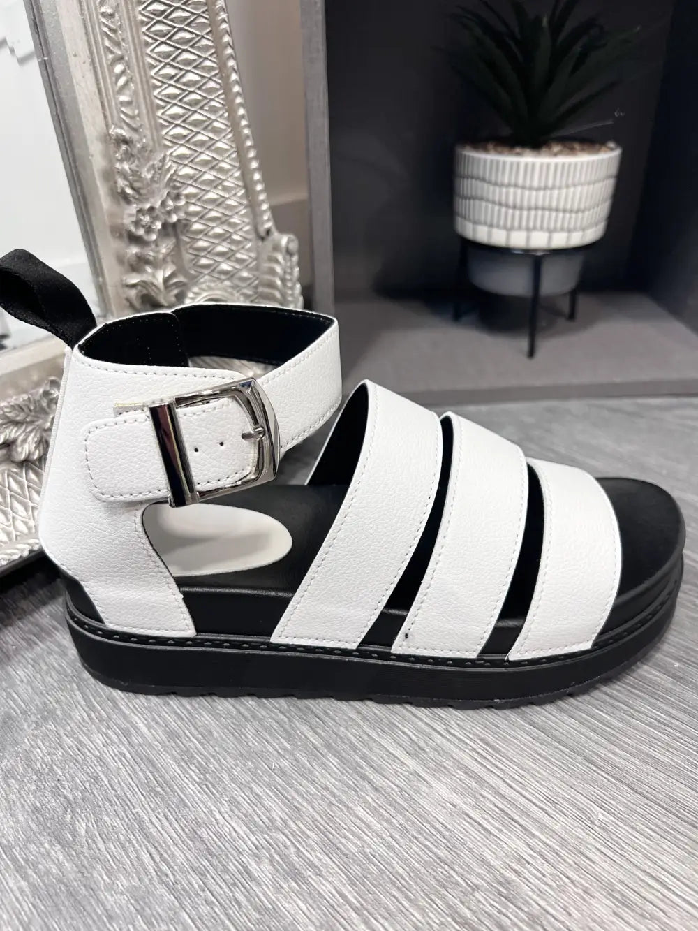 Gladiator Sandals WHITE - Footwear