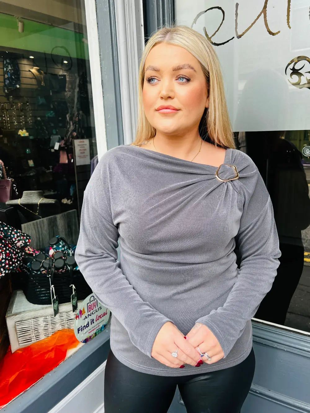 Paloma Clasp Top CHARCOAL