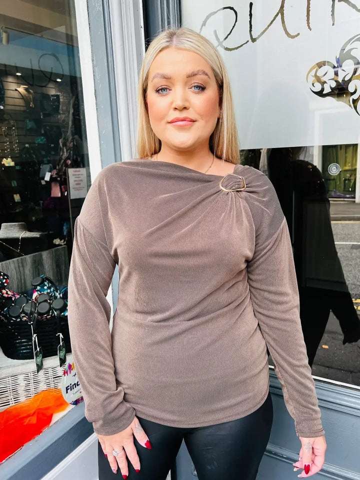 Paloma Clasp Top CHOCOLATE