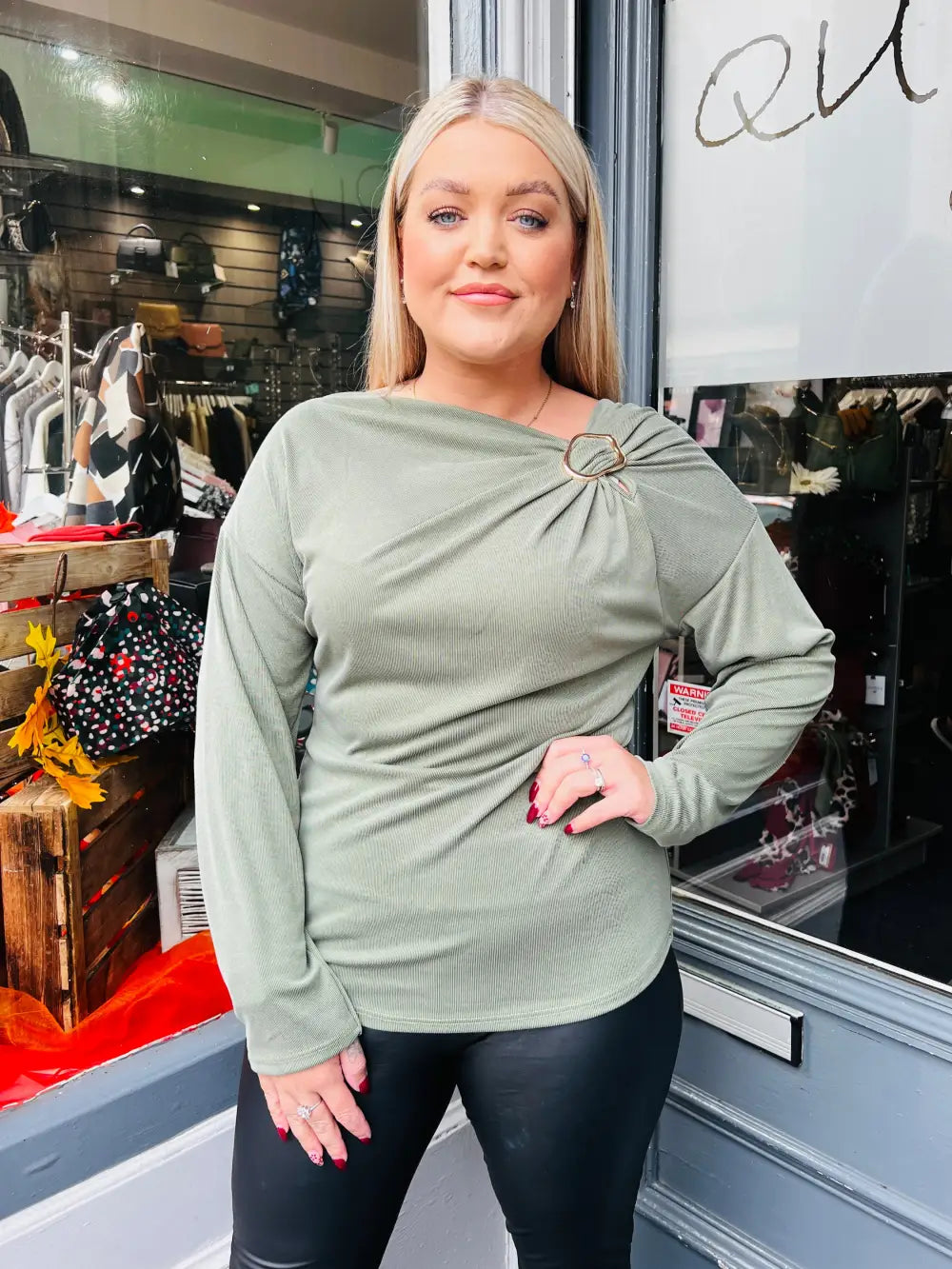 Paloma Clasp Top KHAKI