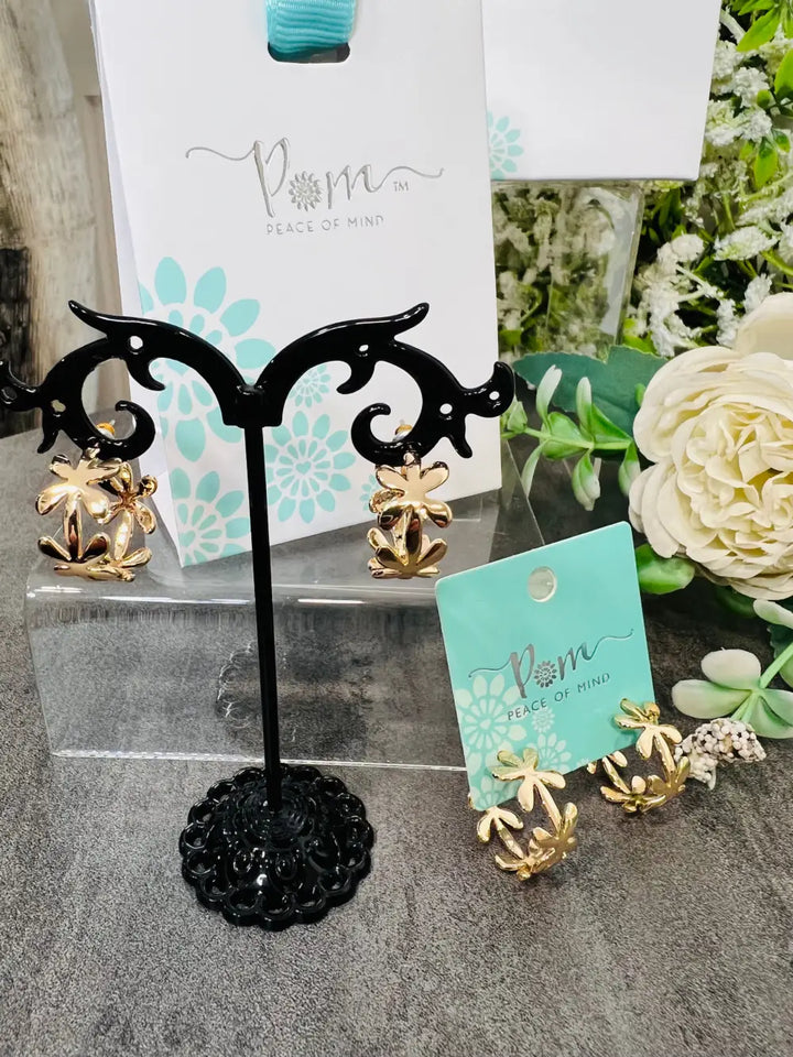 POM Flower Hoop Earrings - Jewellery