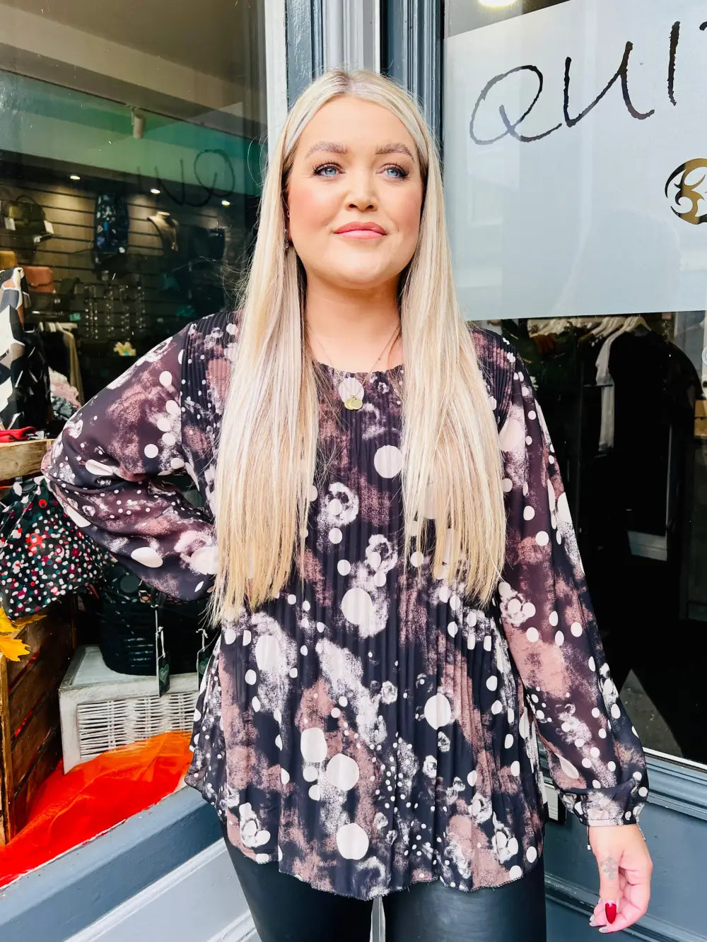 Sasha Chiffon Pleated Blouse BROWN