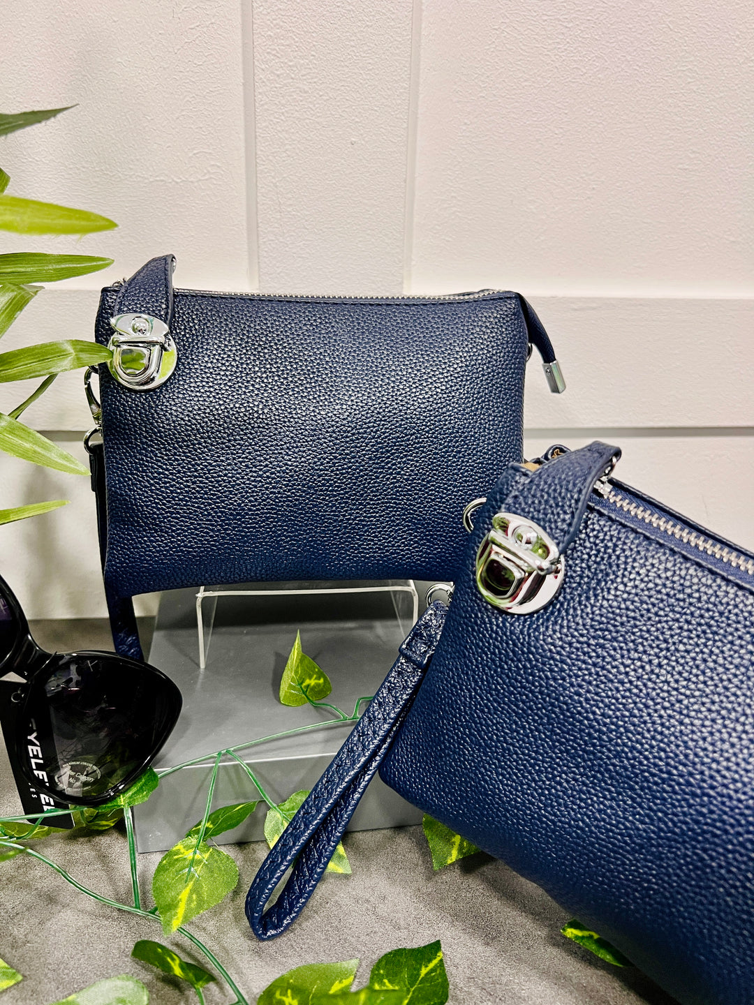Trudy Clutch Handbag NAVY