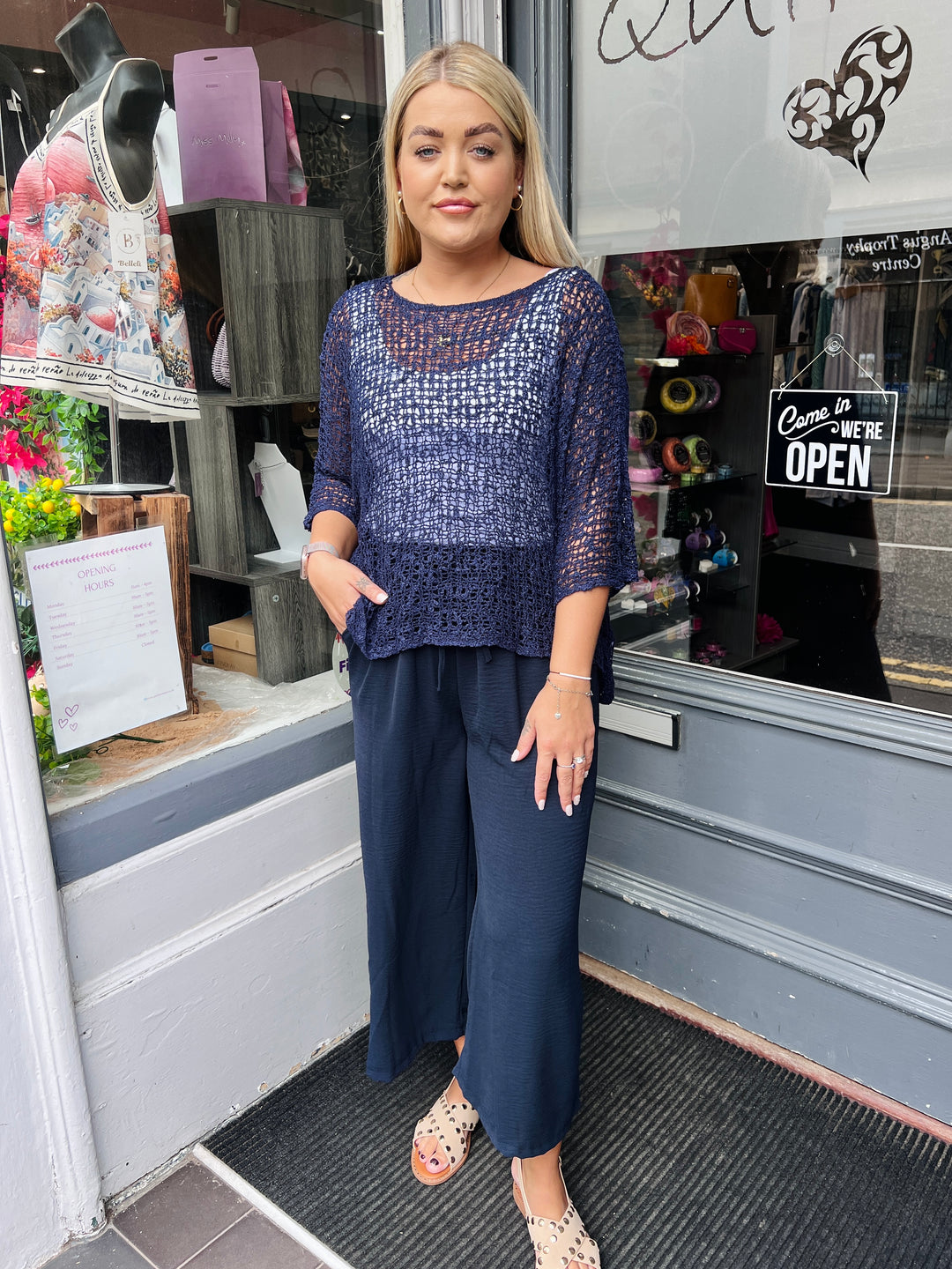 Shelby Crop Trousers NAVY