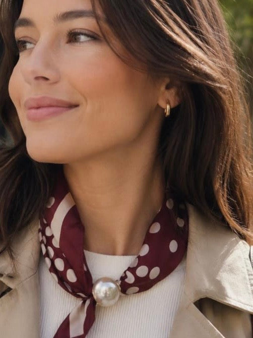 Polka Dot Magnetic Scarf WINE