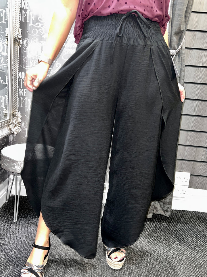Saffron Tulip Hem Trousers BLACK