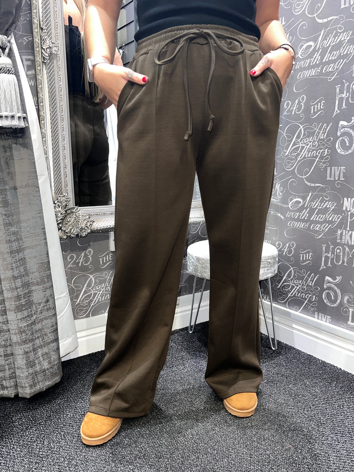 Lola Wide Leg Joggers CHOCOLATE