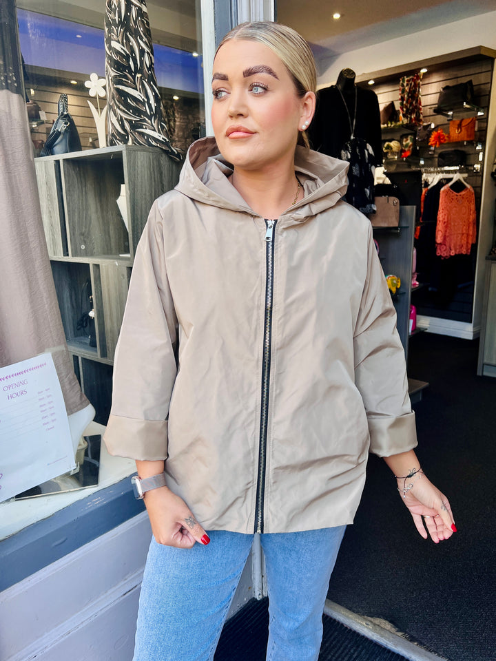 Becca Premium Rain Jacket BEIGE