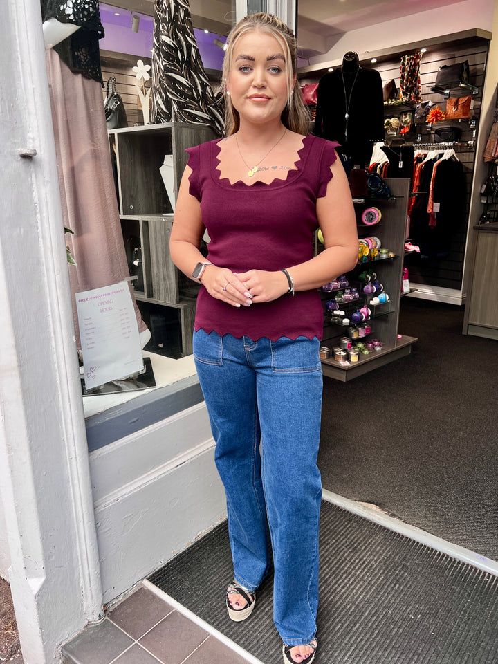 Gianna Knitted Scalloped Vest BERRY