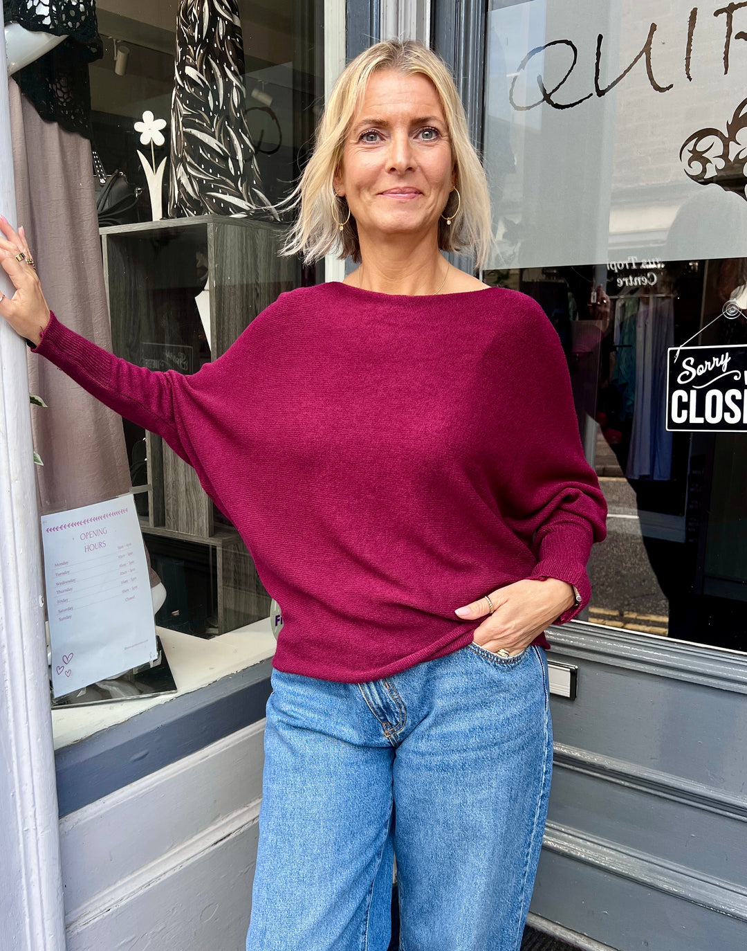 Lucie Pearl Back Knit WINE
