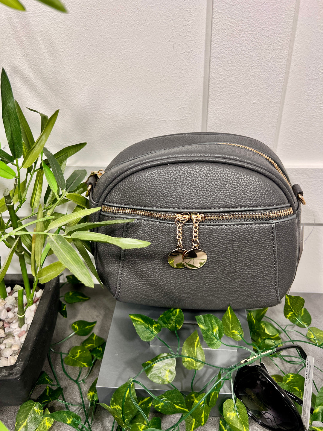 Toyah Gold Disc Zip Camera Bag GREY