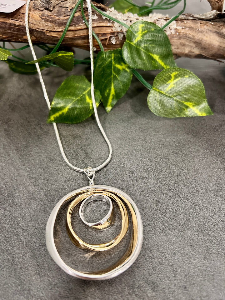Gracee Mixed Circle Necklace SILVER/GOLD