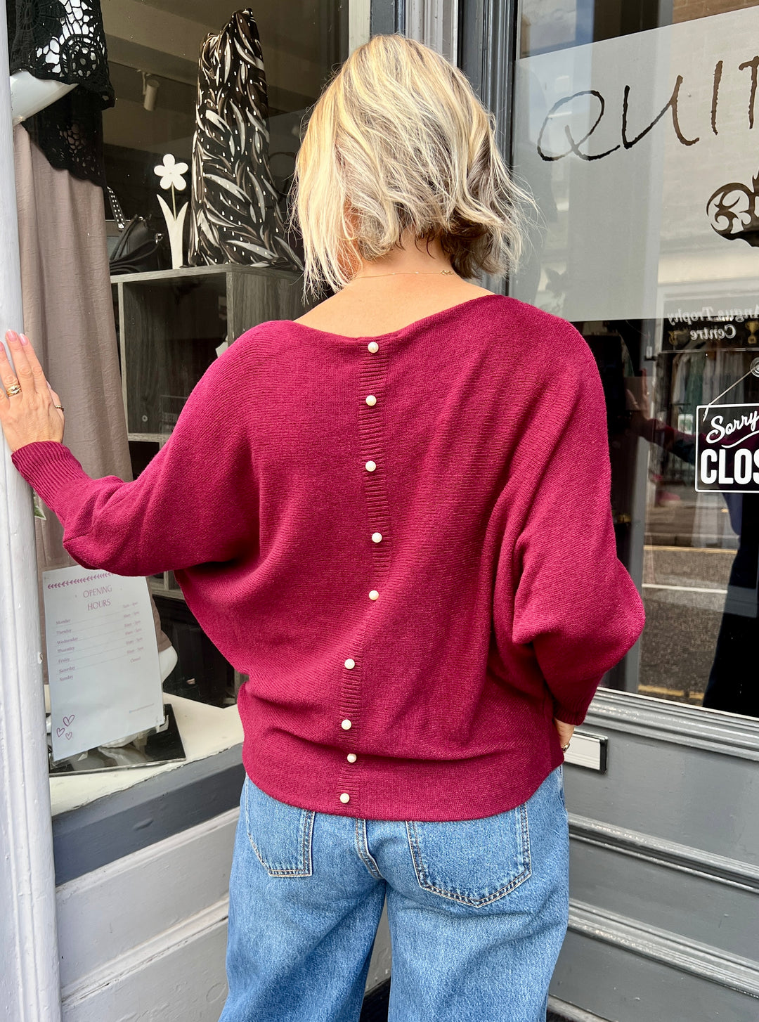 Lucie Pearl Back Knit WINE