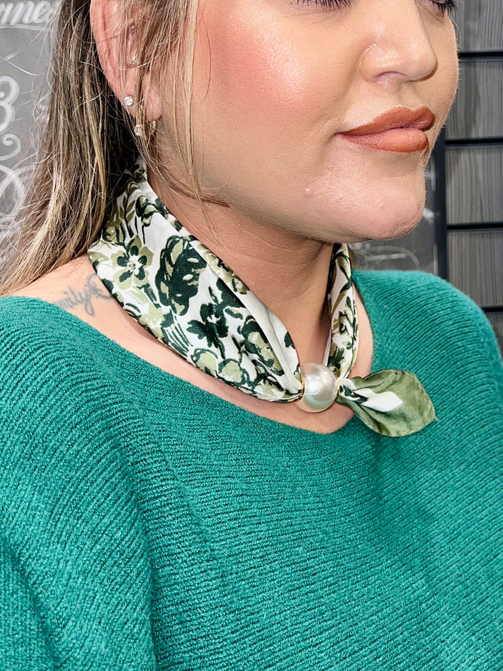 Leaf Print Magnetic Scarf KHAKI