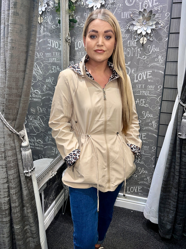 Roxy Animal Print Reversible Rain Coat BEIGE
