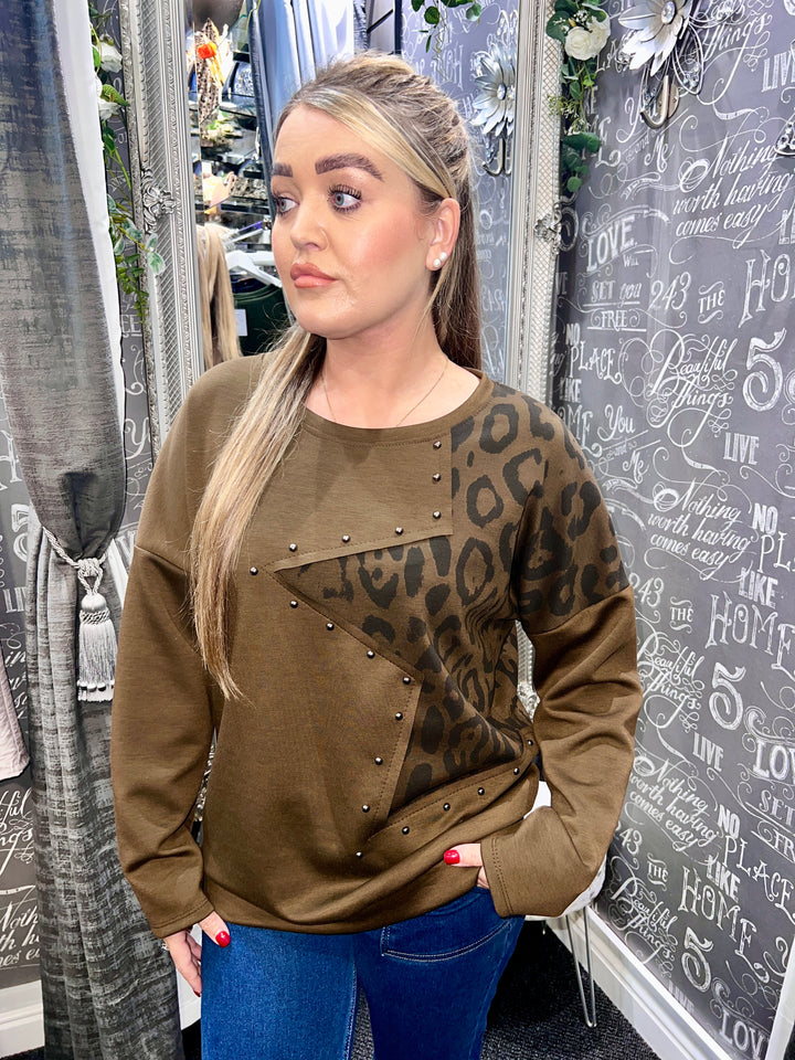 Katya Animal Print Star Sweatshirt CHOCOLATE