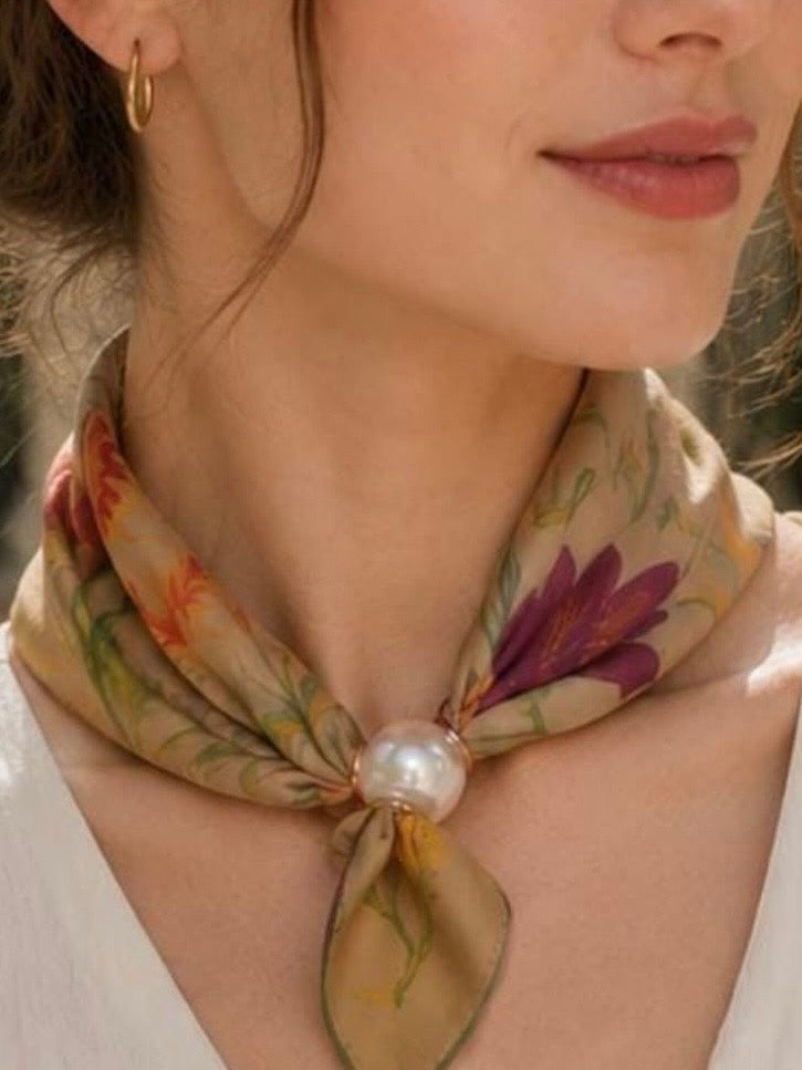 Floral Magnetic Scarf BEIGE