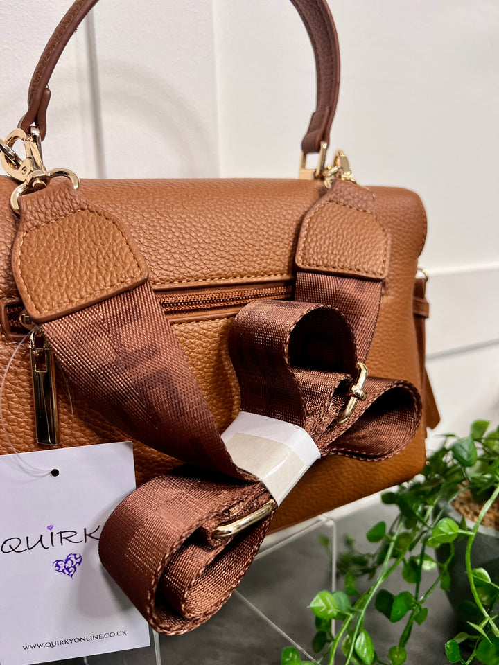 The Tote Grab Handle Bag TAN