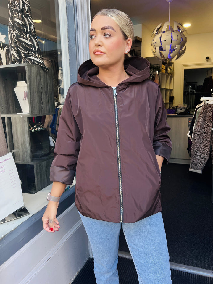Becca Premium Rain Jacket CHOCOLATE