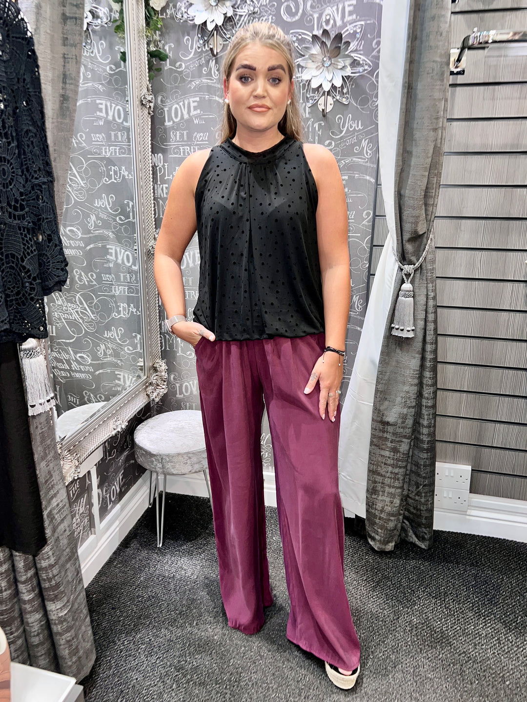Textured Dot Sleeveless Bubblehem Blouse BLACK