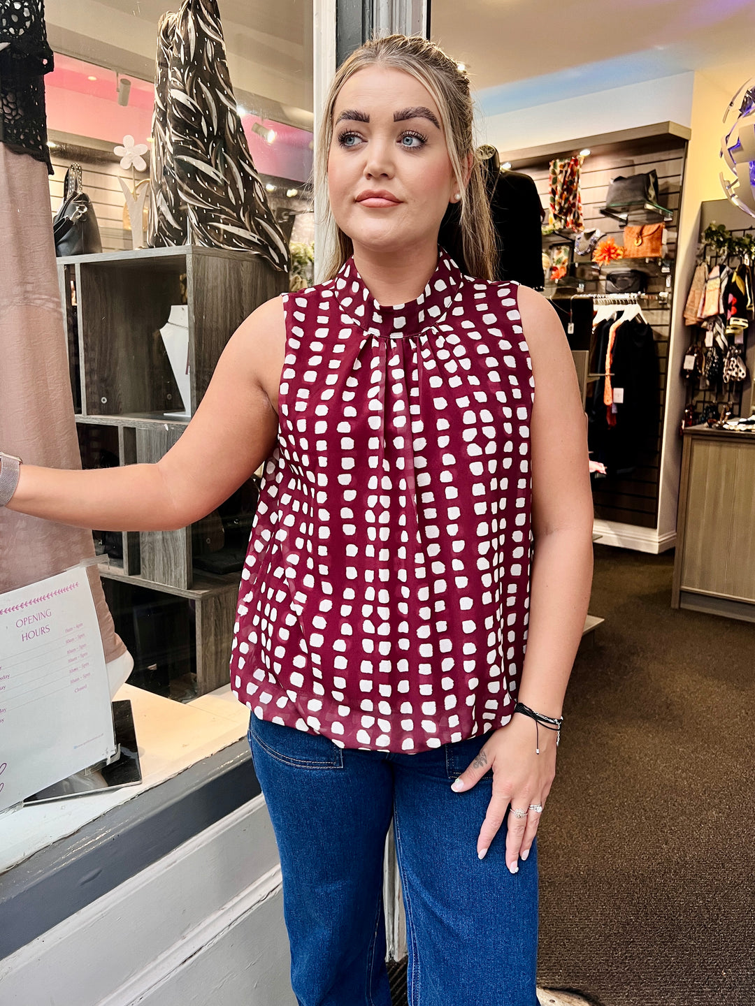 Dot Design Bubble Hem Sleeveless Blouse WINE