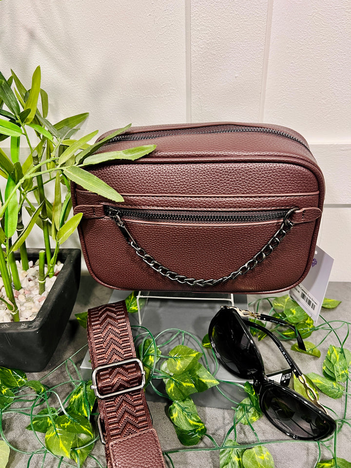 Edith Chain Detail Camera Bag BROWN
