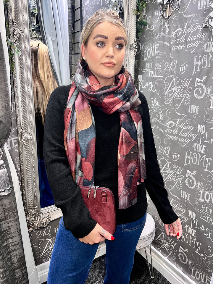 Multi Leaf Scarf BERRY