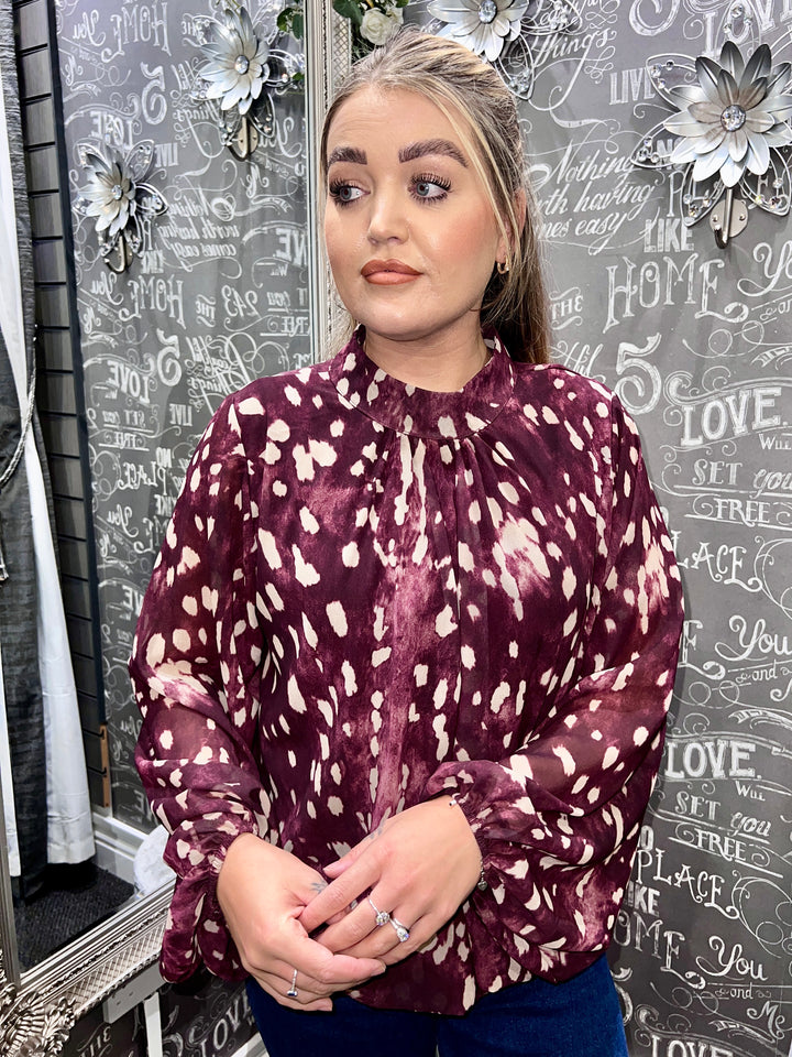 Jade Deer Print Bubblehem Blouse BURGUNDY