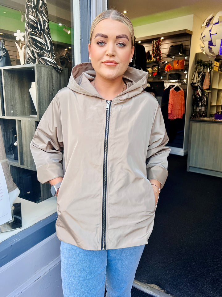 Becca Premium Rain Jacket BEIGE