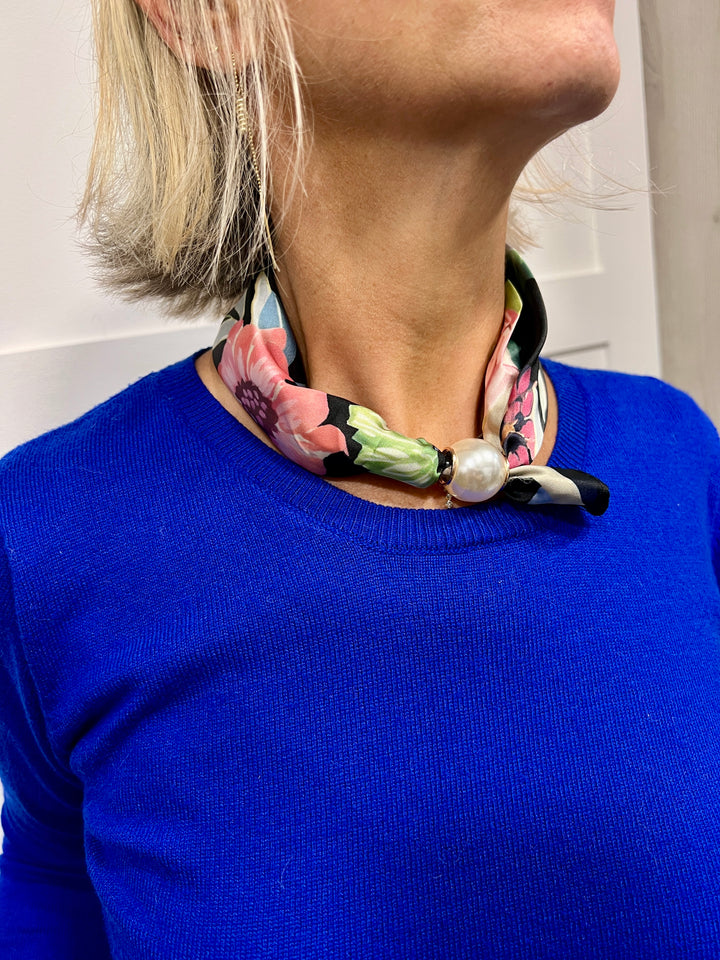 Bouquet Magnetic Scarf BLACK