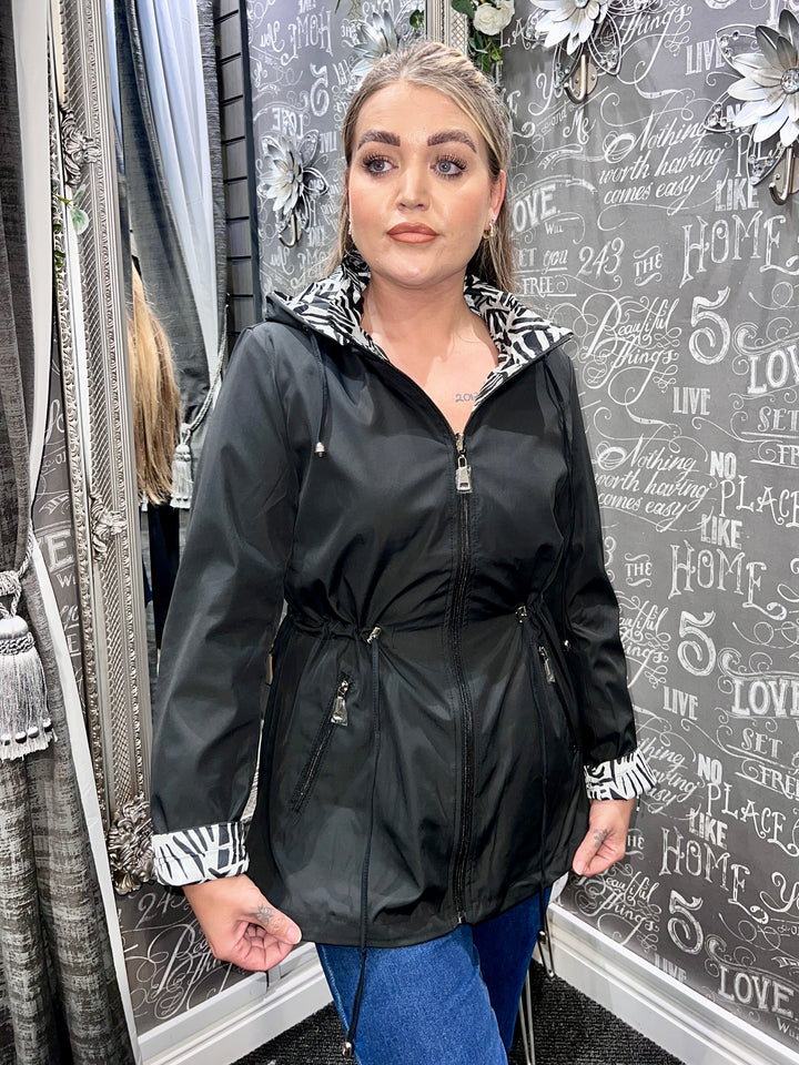 Zoe Abstract Print Reversible Rain Coat BLACK Size