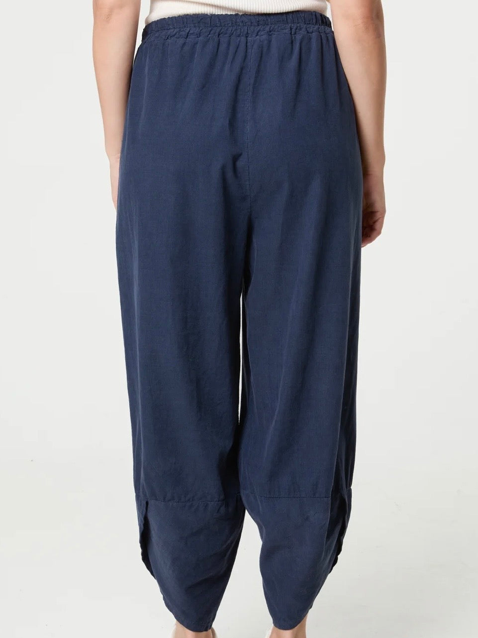 Bromwyn Cord Barrel Trousers NAVY