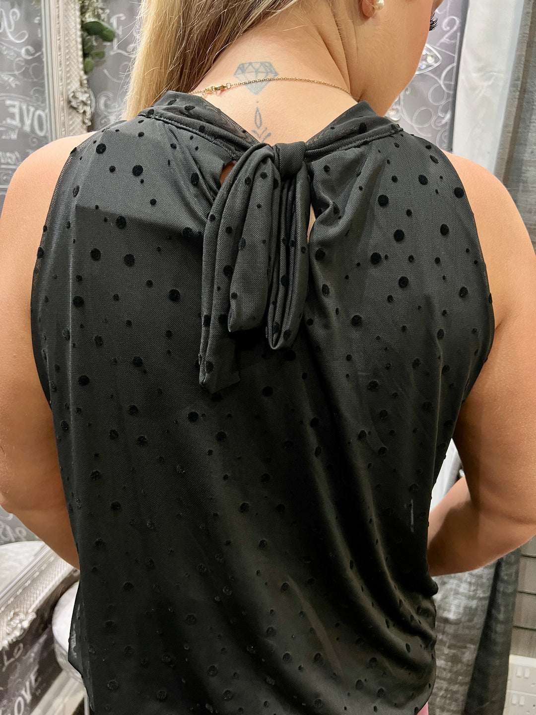Textured Dot Sleeveless Bubblehem Blouse BLACK