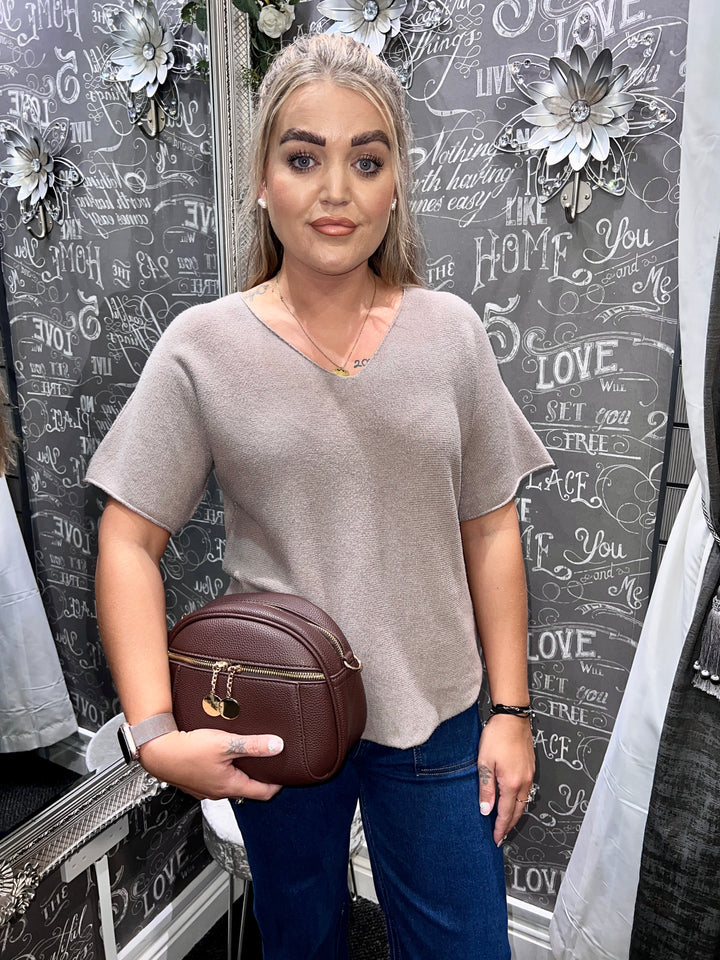 Brooke V Neck Fine Knit MOCHA