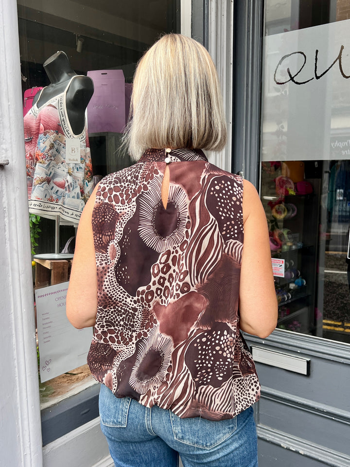 Animal Print Bubble Hem Sleeveless Blouse BROWN
