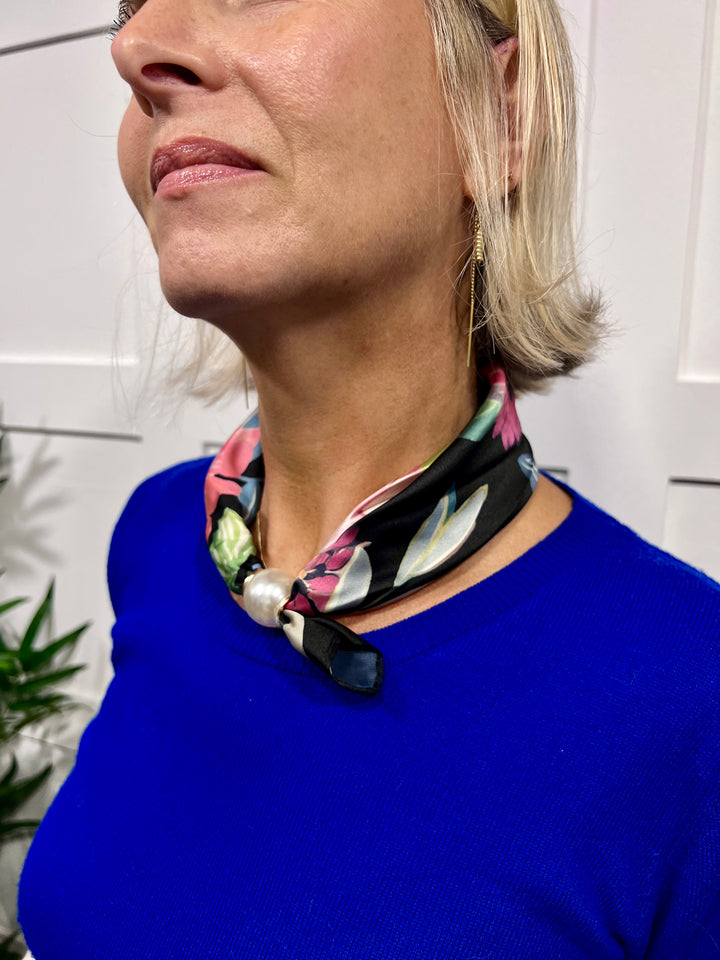 Bouquet Magnetic Scarf BLACK
