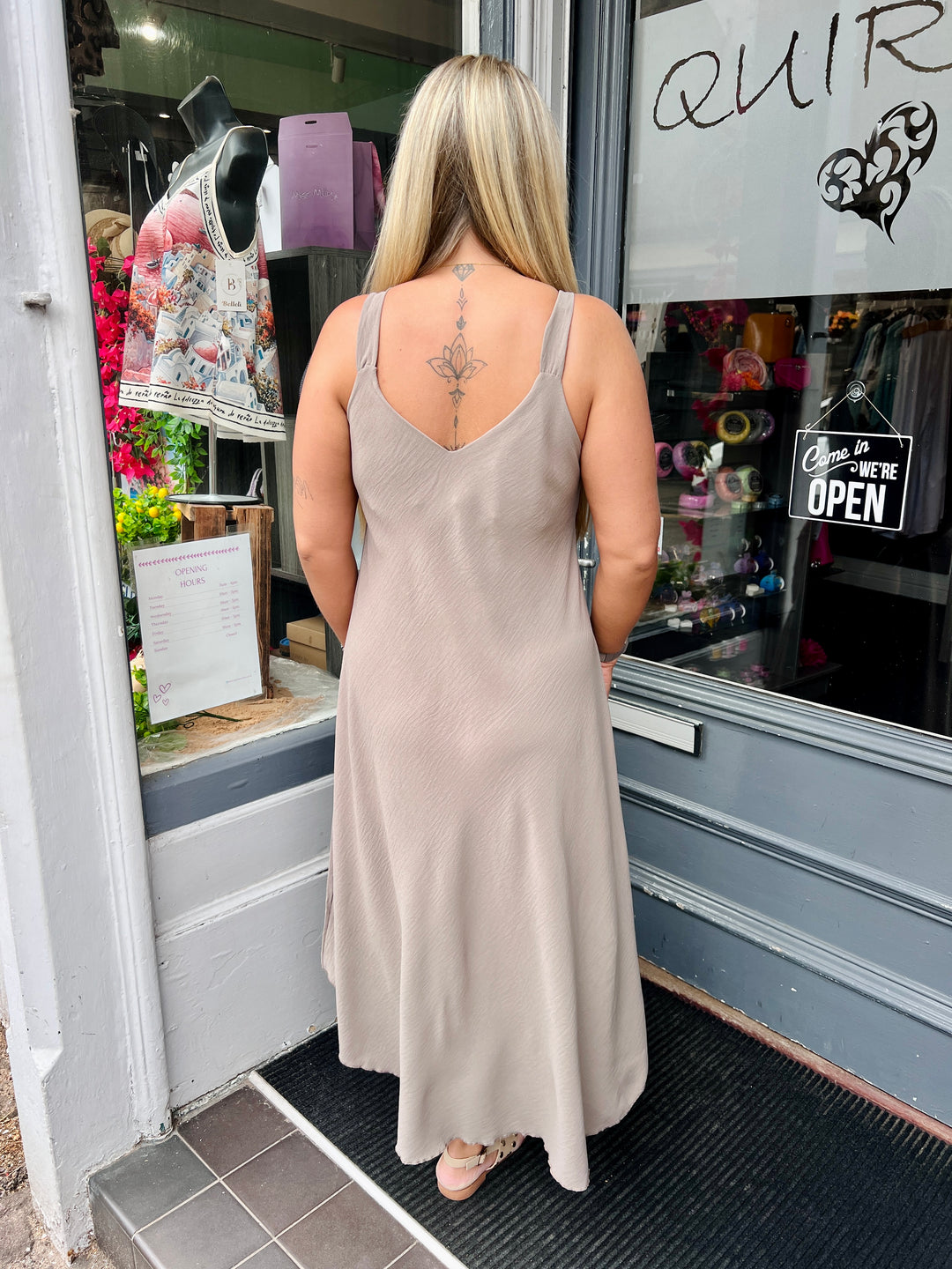 Aria Gold Buckle Maxi Dress MOCHA