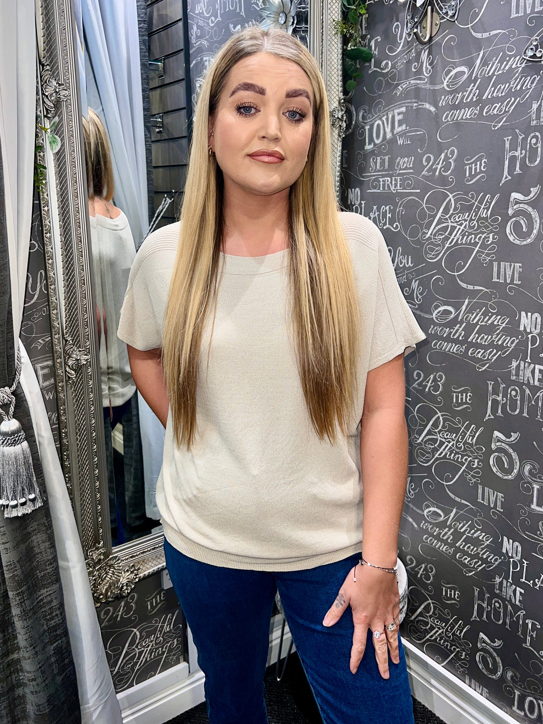 Jenna Fine Knit Short Sleeve Top BEIGE