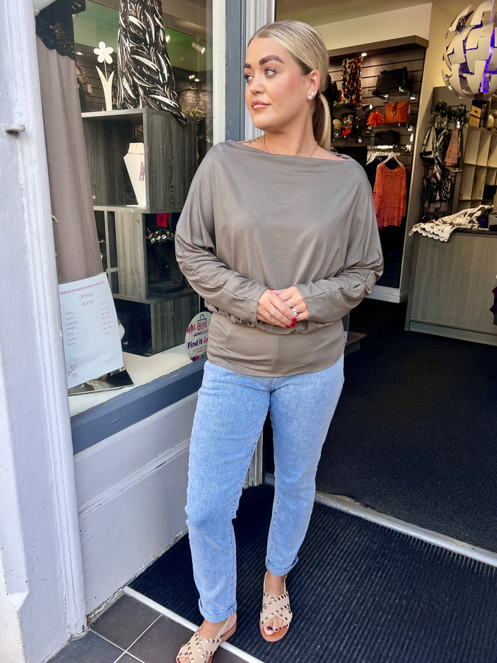 Cindy Long Sleeve Jersey Batwing Top MOCHA