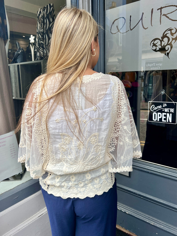 Luna Butterfly Top CREAM
