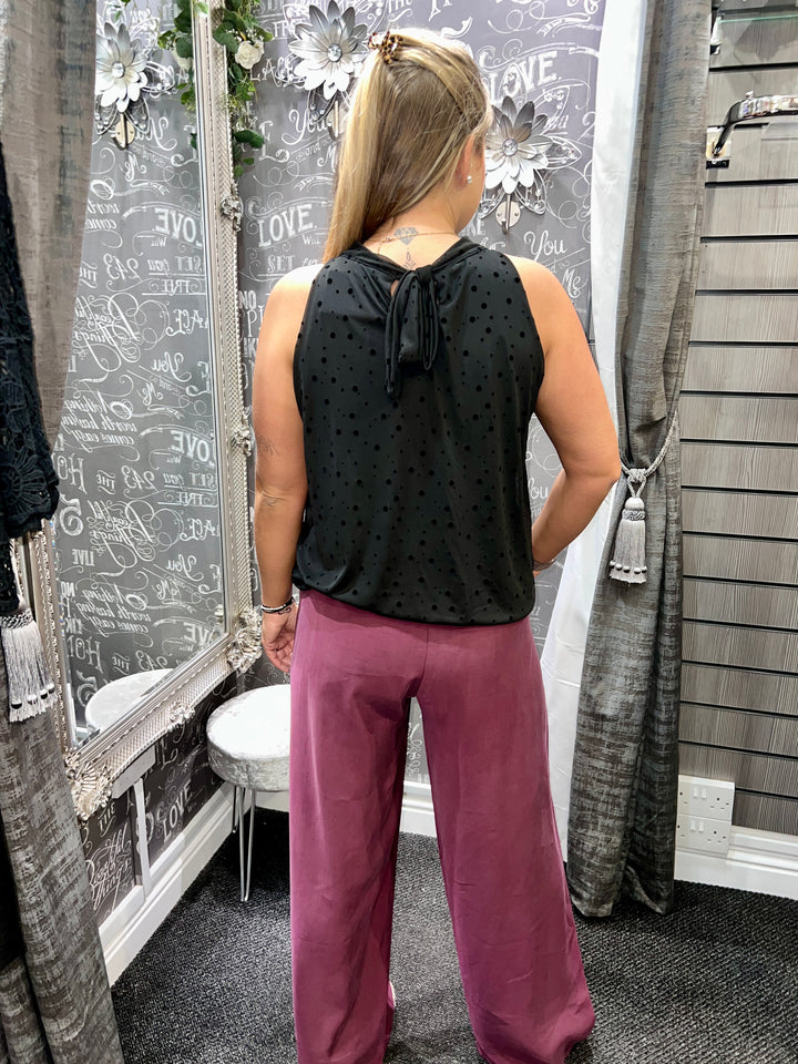 Textured Dot Sleeveless Bubblehem Blouse BLACK