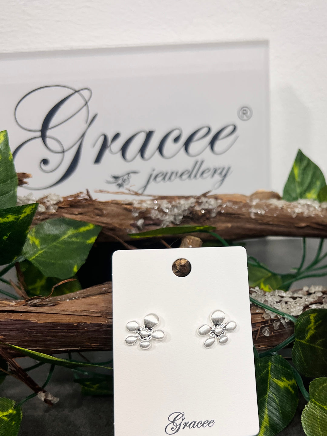 Gracee Daisy Earrings SILVER