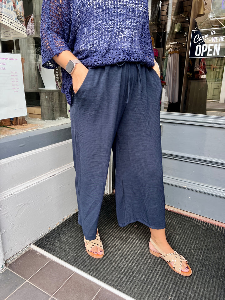 Shelby Crop Trousers NAVY