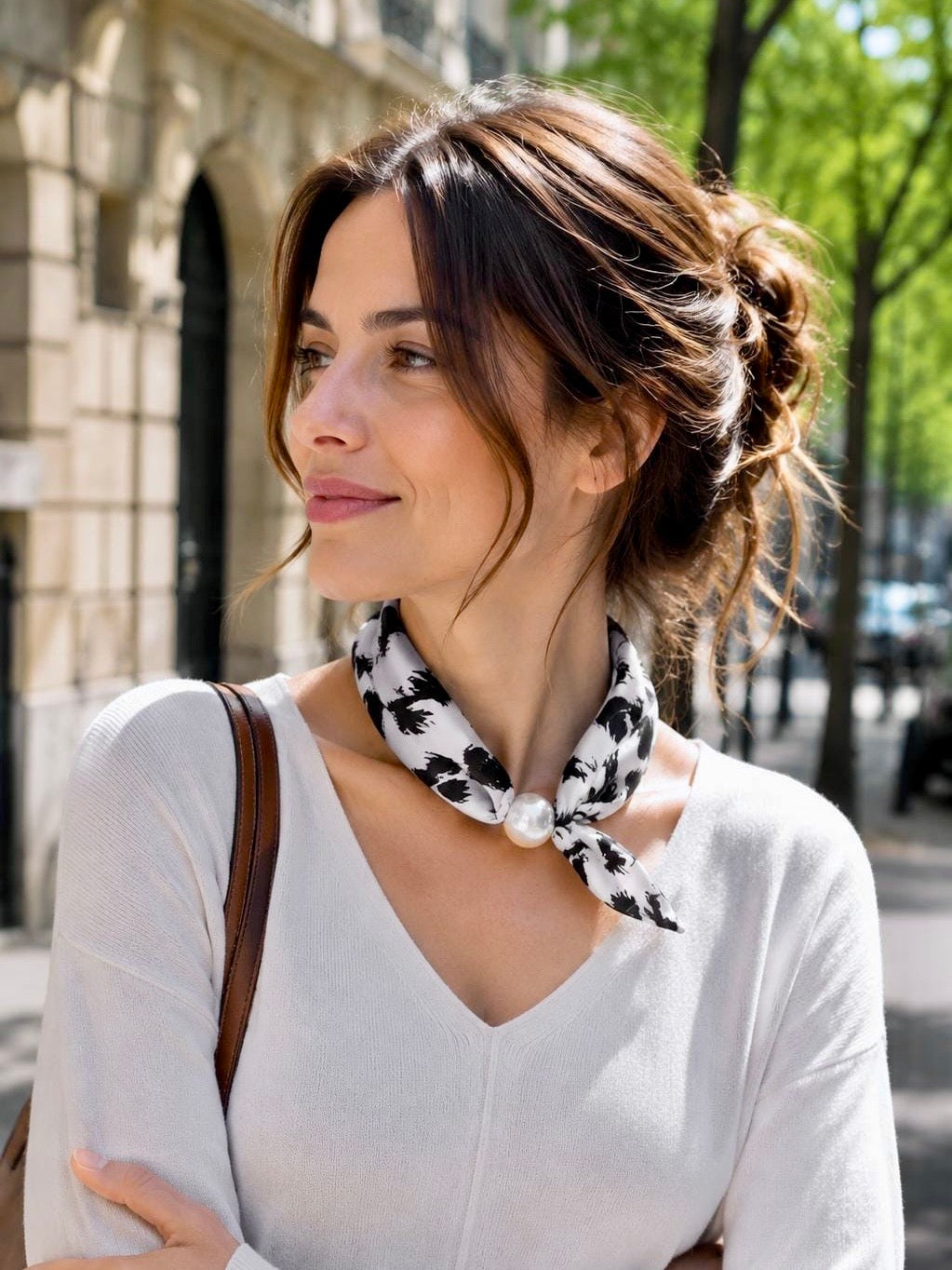 Animal Print Magnetic Scarf LIGHT GREY