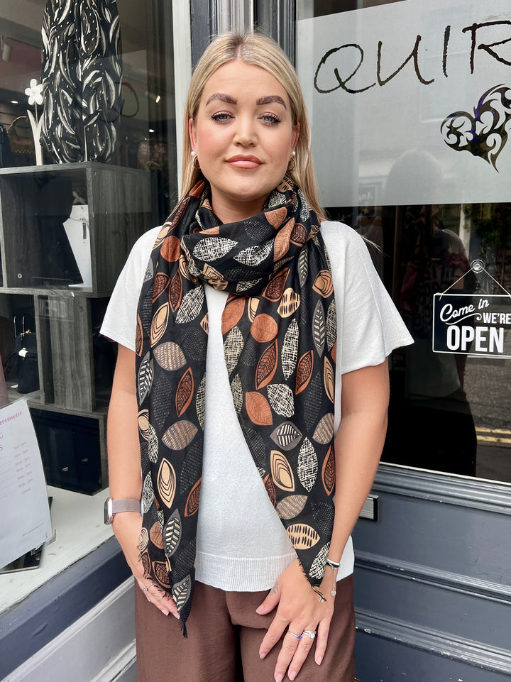 Leaf Print Scarf BLACK