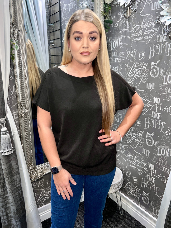 Jenna Fine Knit Short Sleeve Top DARK CHOCOLATE